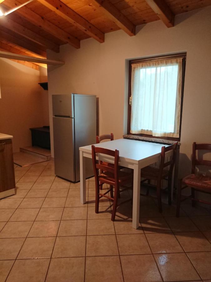Il Carpino Bianco Bilocale Daire Puegnago Dış mekan fotoğraf
